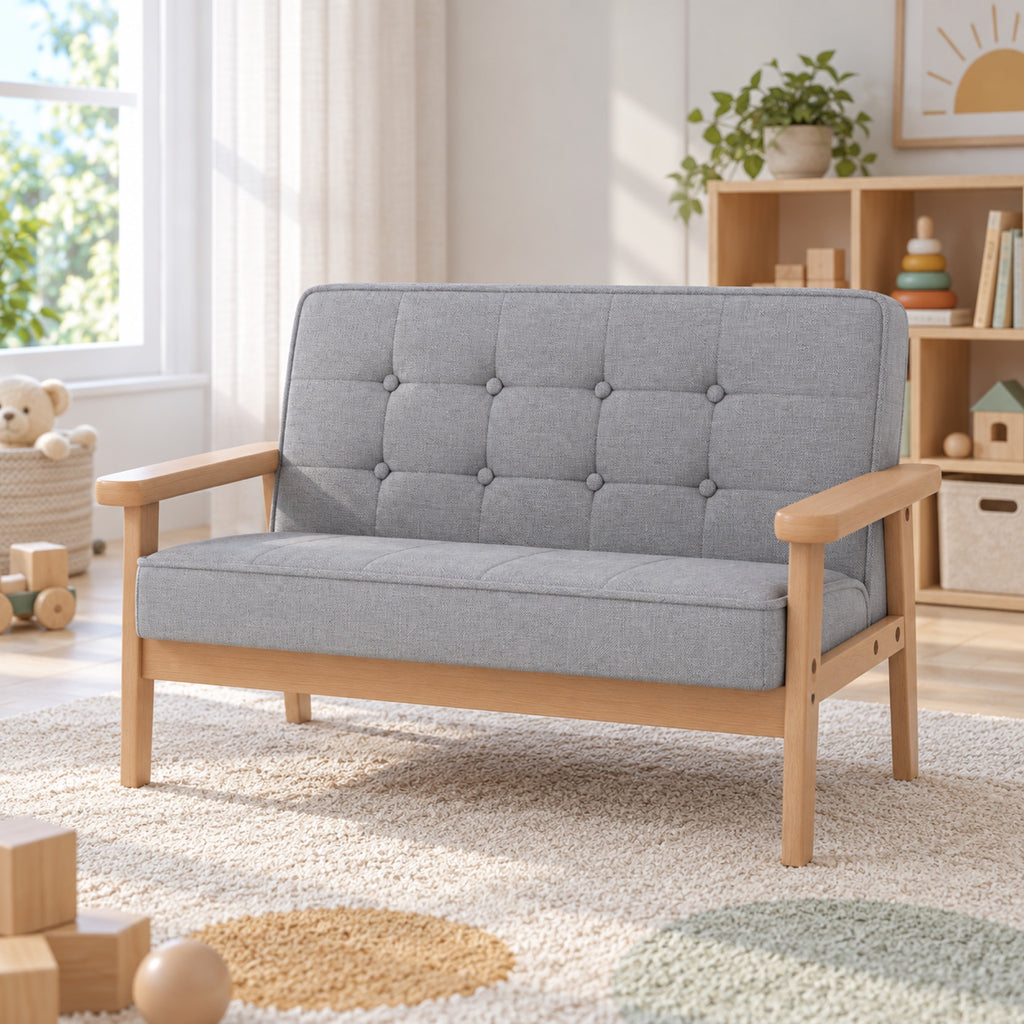 Canapé enfant 2 places en tissu gris, structure bois, mis en situation