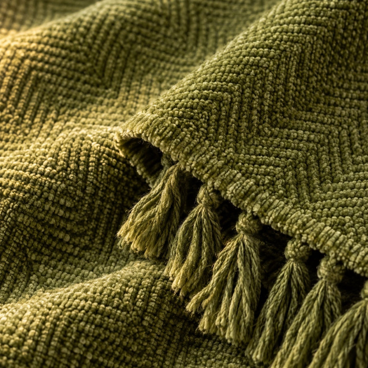 Plaid en chenille pour fauteuil, à franges – détail de la matière
